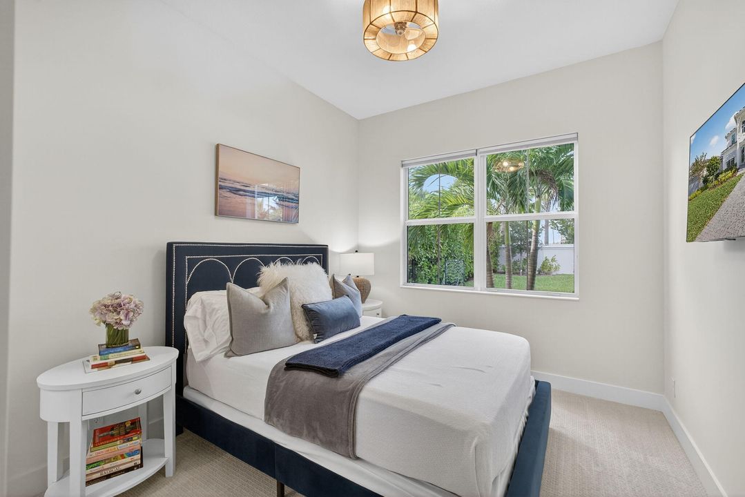 For Sale: $1,175,000 (4 beds, 3 baths, 3289 Square Feet)