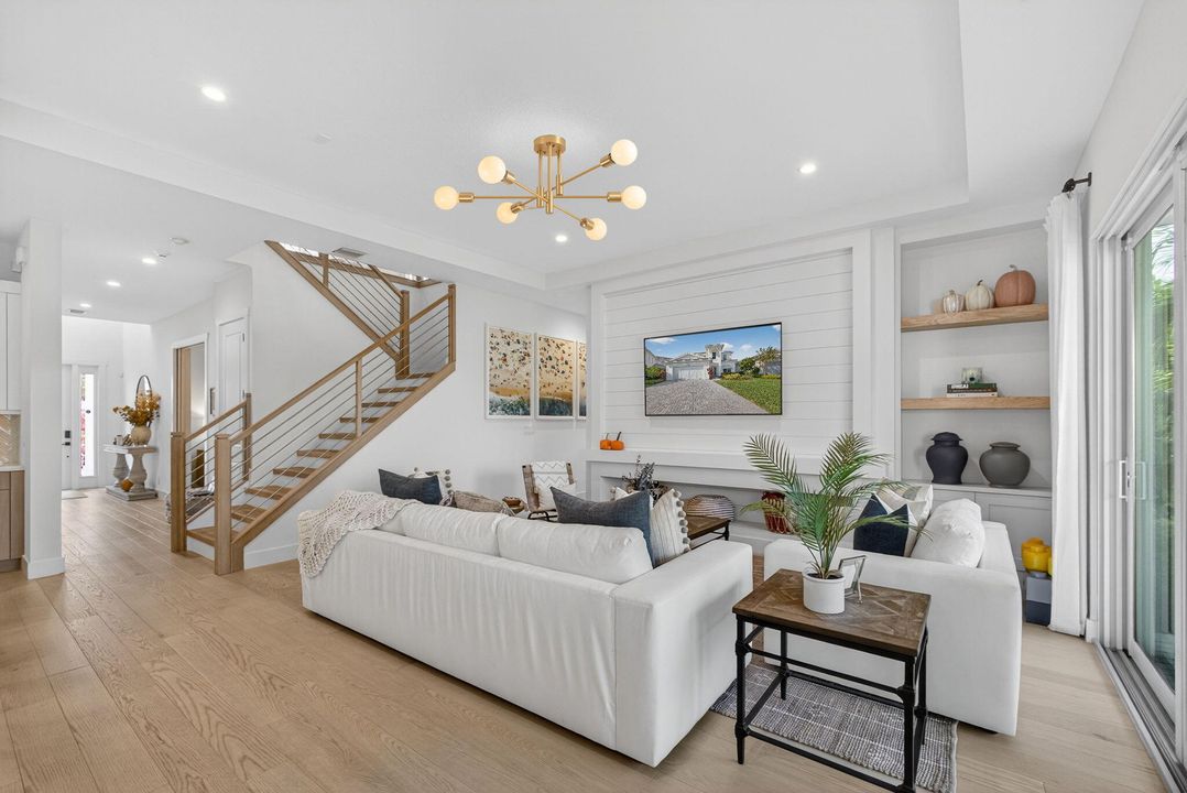 For Sale: $1,175,000 (4 beds, 3 baths, 3289 Square Feet)