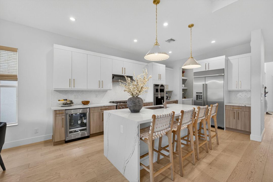 For Sale: $1,175,000 (4 beds, 3 baths, 3289 Square Feet)