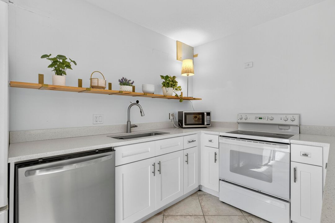 Activo con contrato: $379,000 (2 camas, 2 baños, 1488 Pies cuadrados)