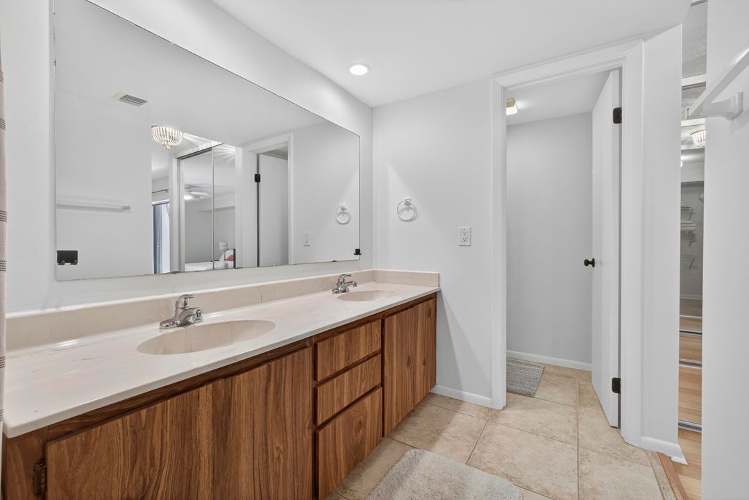 Activo con contrato: $379,000 (2 camas, 2 baños, 1488 Pies cuadrados)