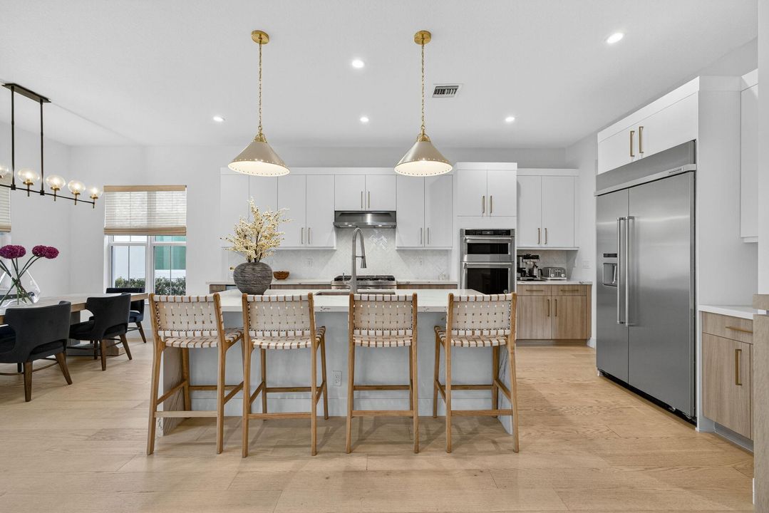 For Sale: $1,175,000 (4 beds, 3 baths, 3289 Square Feet)