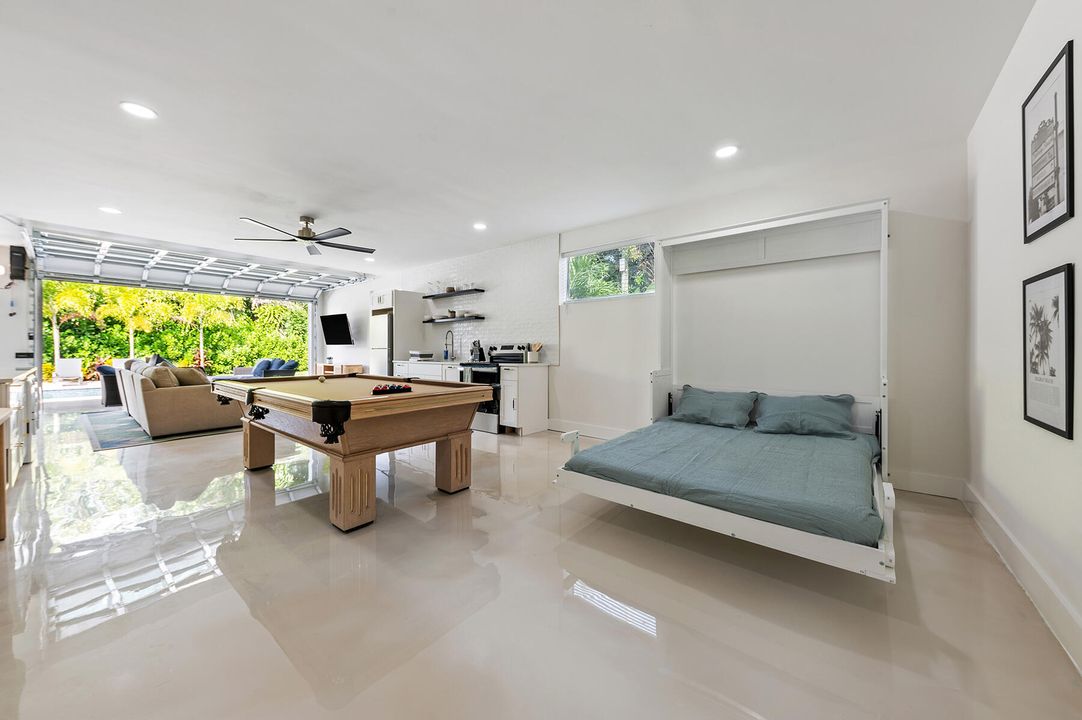 В аренду: $13,000 (5 спален, 4 ванн, 2781 Квадратных фут)