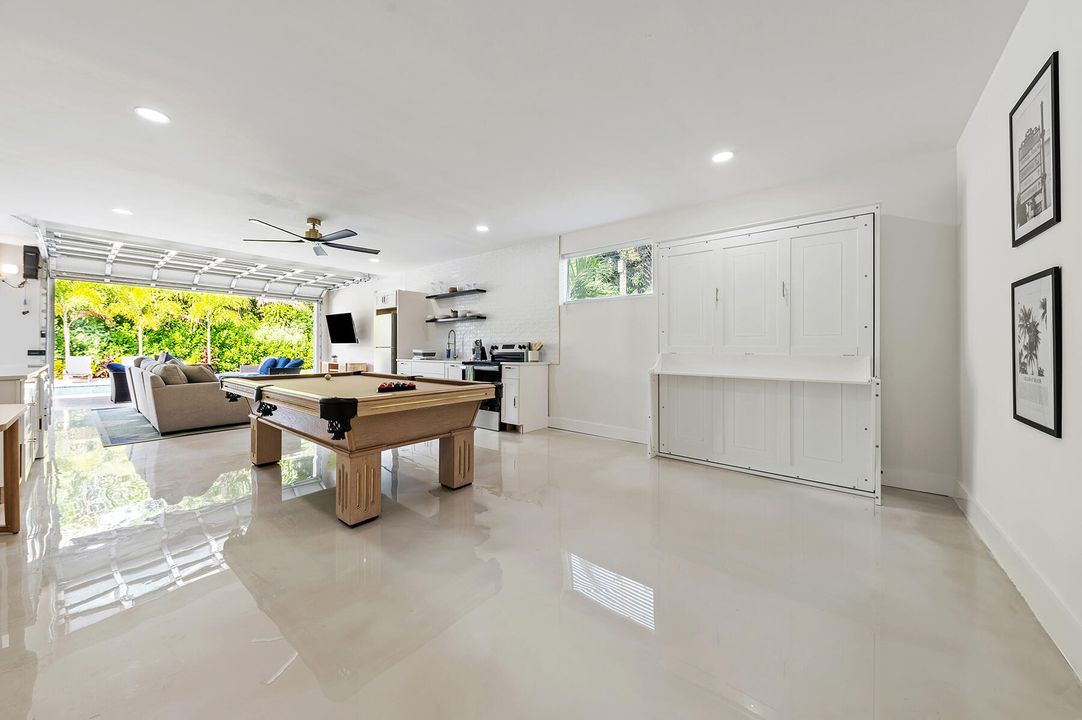 В аренду: $13,000 (5 спален, 4 ванн, 2781 Квадратных фут)