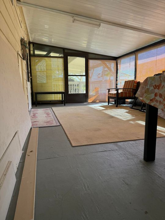 For Sale: $44,900 (2 beds, 2 baths, 1400 Square Feet)