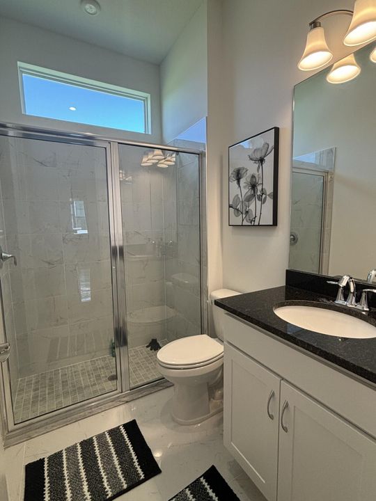 出租: $5,000 (3 贝兹, 3 浴室, 2129 平方英尺)