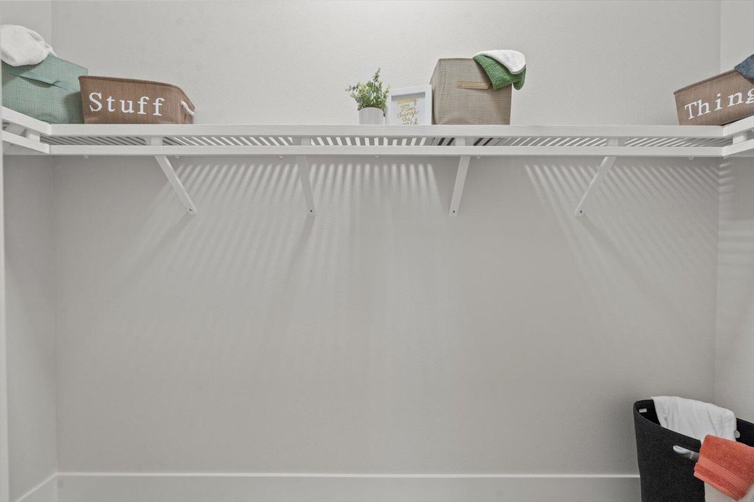 待售: $1,449,000 (4 贝兹, 3 浴室, 3200 平方英尺)