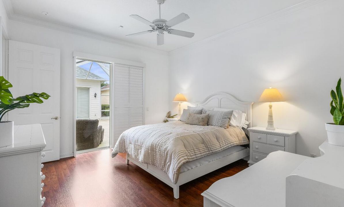 For Sale: $929,000 (3 beds, 2 baths, 2008 Square Feet)