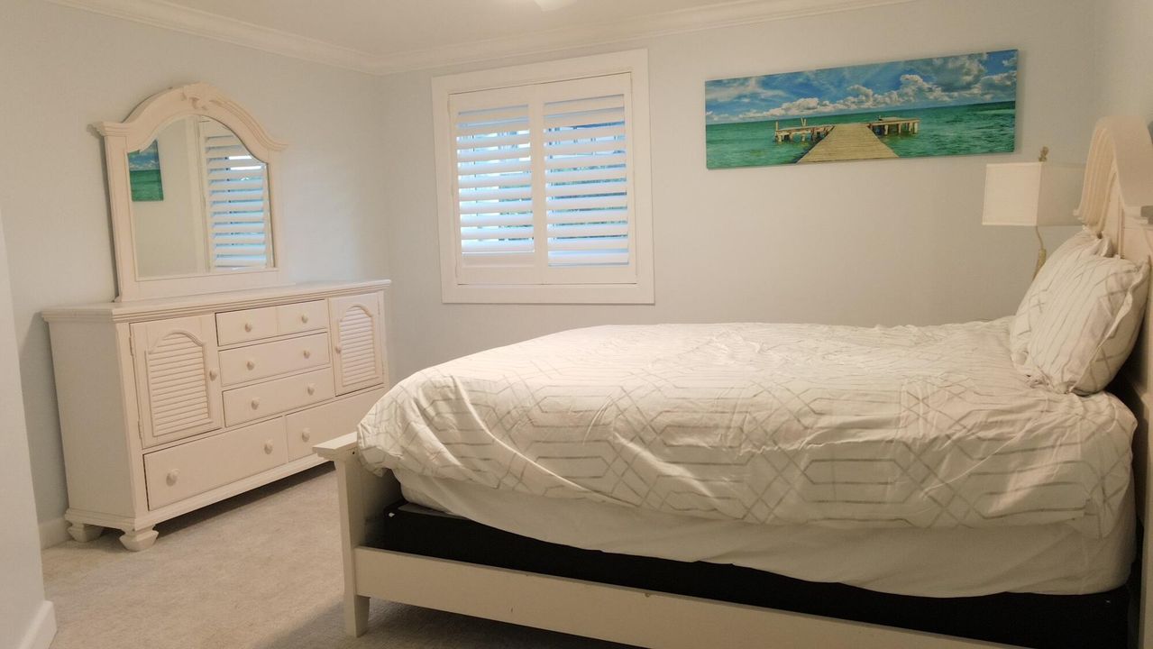 En Renta: $17,000 (5 camas, 2 baños, 3600 Pies cuadrados)