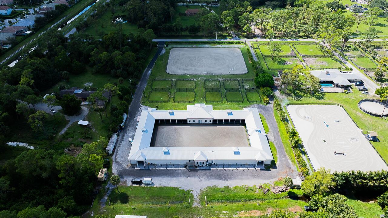 出租: $5,000 (4 贝兹, 2 浴室, 2801 平方英尺)