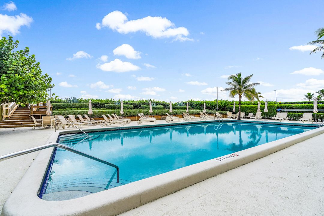 For Rent: $12,500 (3 beds, 3 baths, 1781 Square Feet)