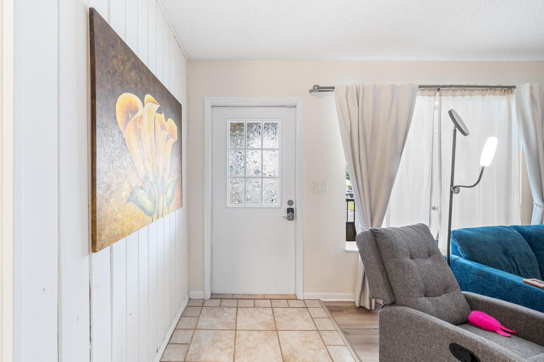 В аренду: $1,600 (2 спален, 1 ванн, 818 Квадратных фут)