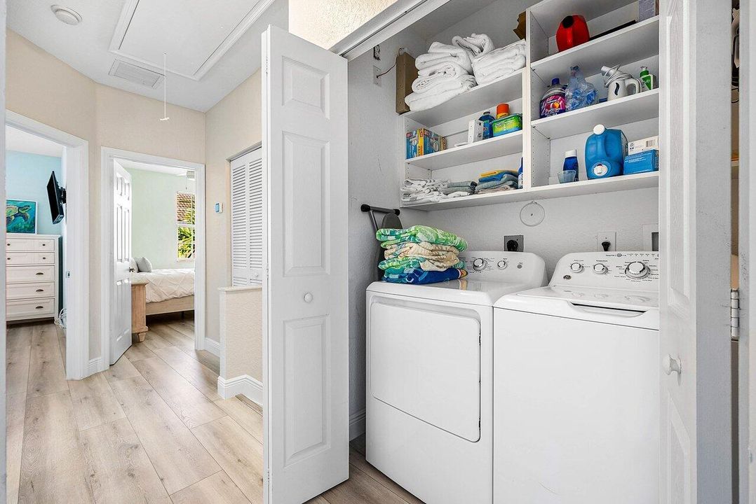 For Sale: $849,000 (3 beds, 2 baths, 1875 Square Feet)