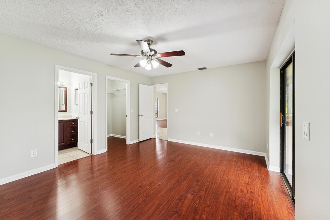 Под контрактом: $329,900 (3 спален, 2 ванн, 1394 Квадратных фут)