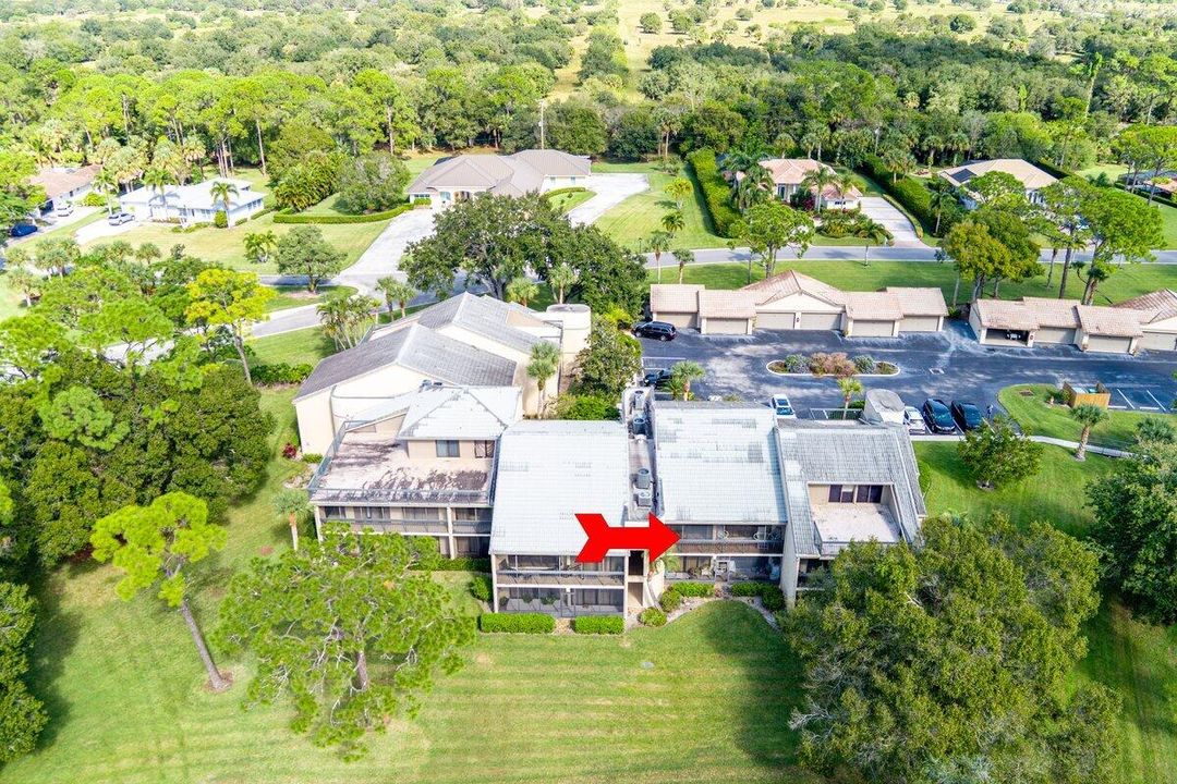 待售: $199,000 (2 贝兹, 2 浴室, 1417 平方英尺)