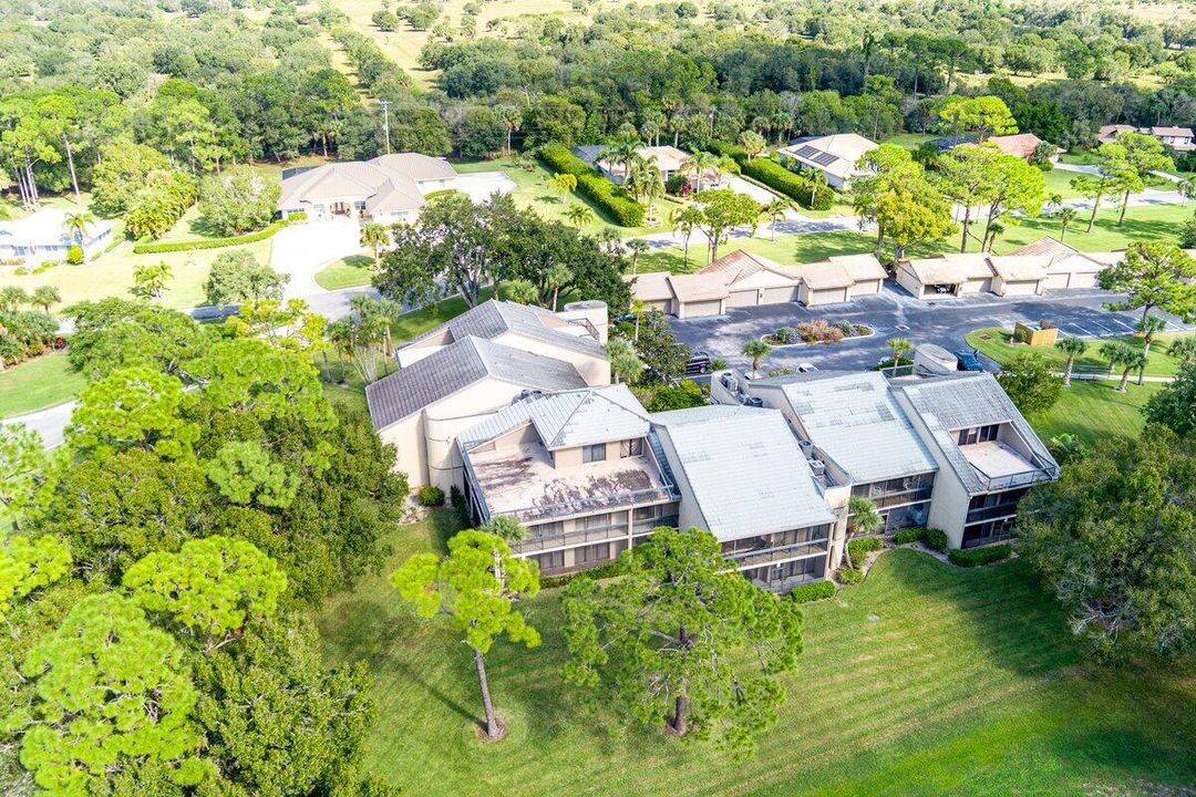 待售: $199,000 (2 贝兹, 2 浴室, 1417 平方英尺)