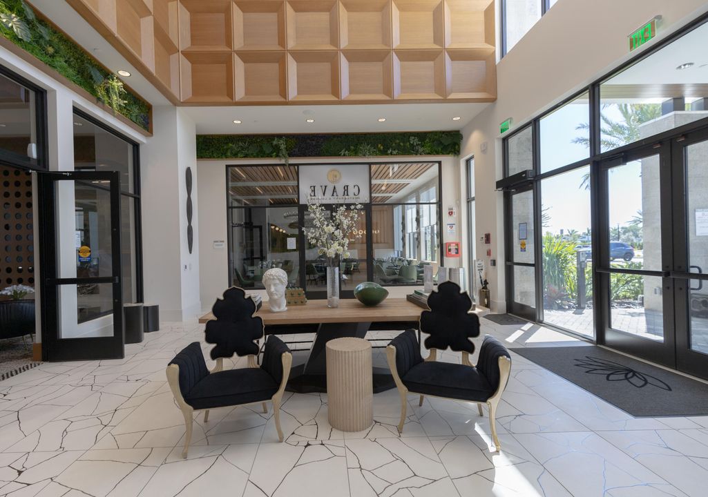 For Sale: $1,645,000 (3 beds, 3 baths, 2573 Square Feet)