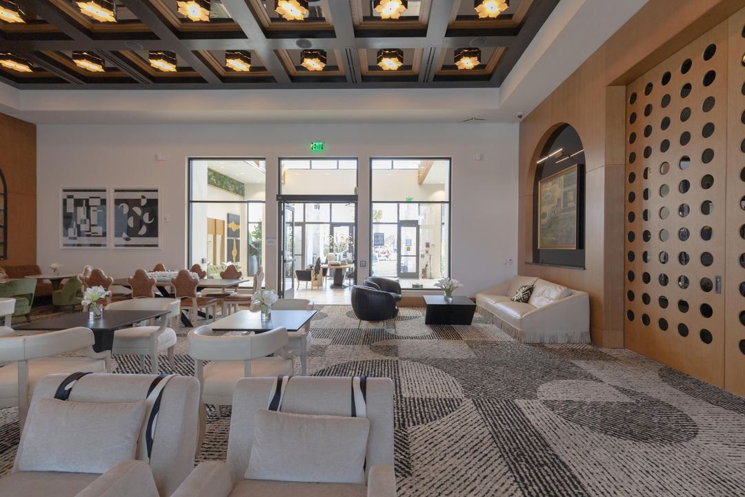 For Sale: $1,645,000 (3 beds, 3 baths, 2573 Square Feet)