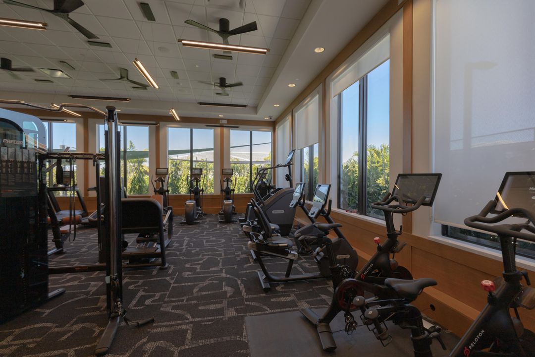 For Sale: $1,645,000 (3 beds, 3 baths, 2573 Square Feet)