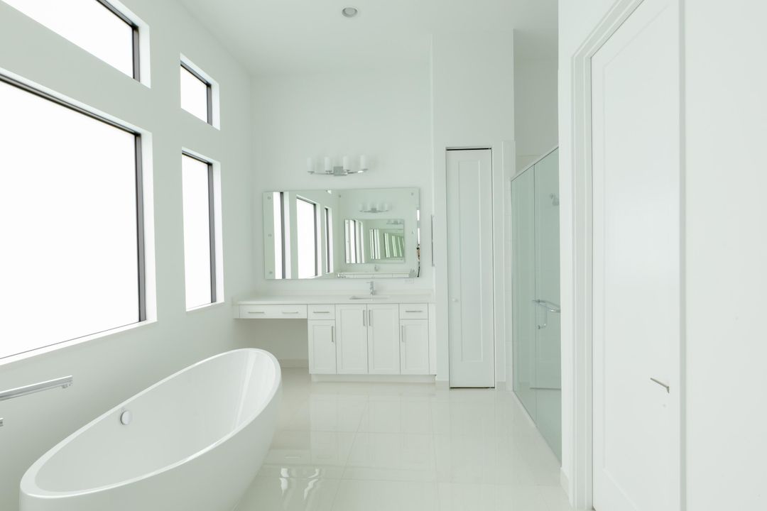 For Sale: $1,645,000 (3 beds, 3 baths, 2573 Square Feet)