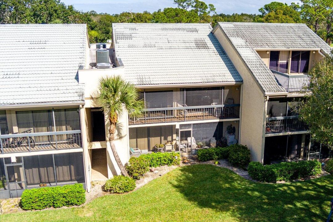 待售: $199,000 (2 贝兹, 2 浴室, 1417 平方英尺)