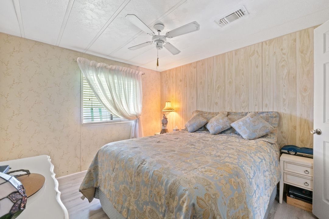 For Sale: $59,900 (2 beds, 2 baths, 1458 Square Feet)