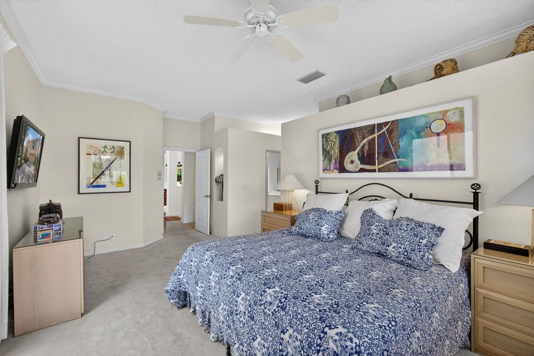 Active With Contract: $759,000 (3 beds, 2 baths, 1831 Square Feet)