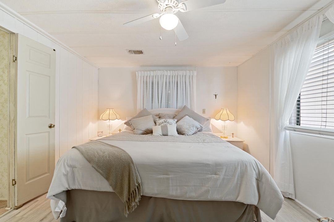 For Sale: $59,900 (2 beds, 2 baths, 1458 Square Feet)