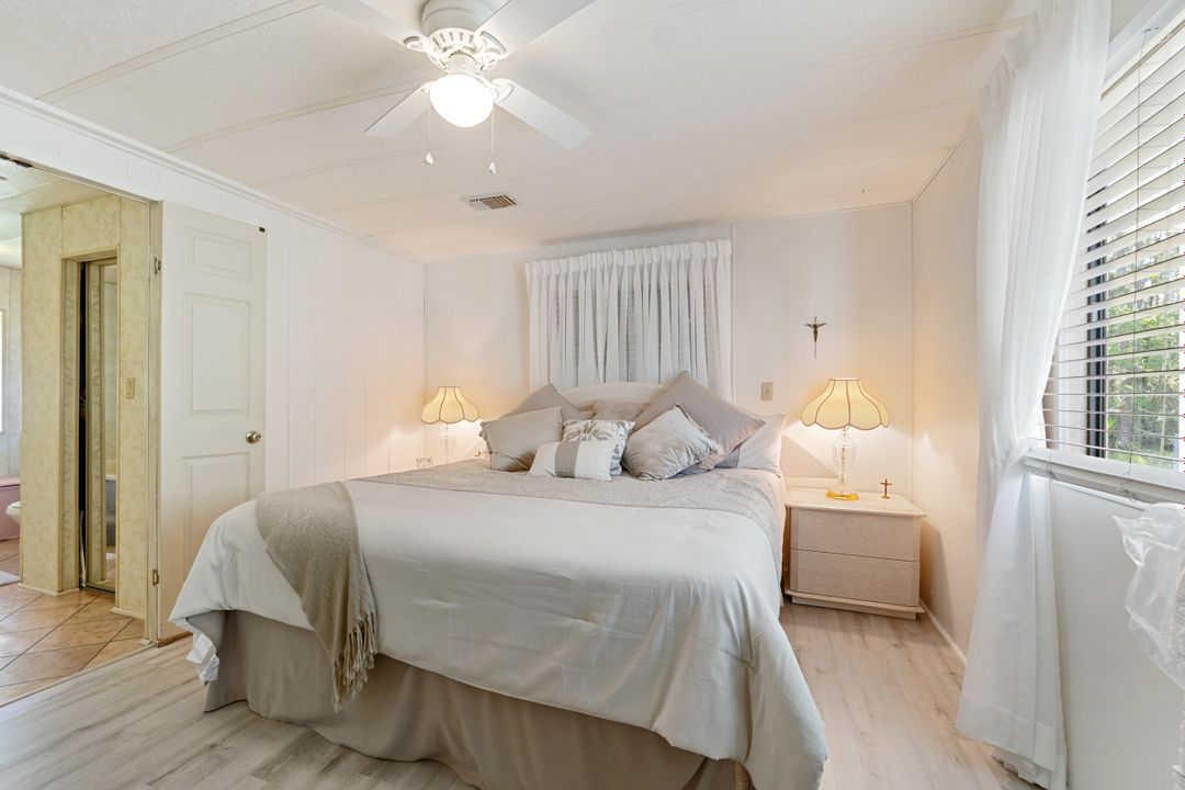 For Sale: $59,900 (2 beds, 2 baths, 1458 Square Feet)