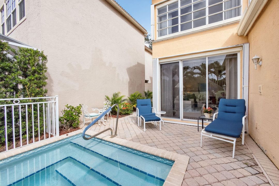 Active With Contract: $759,000 (3 beds, 2 baths, 1831 Square Feet)