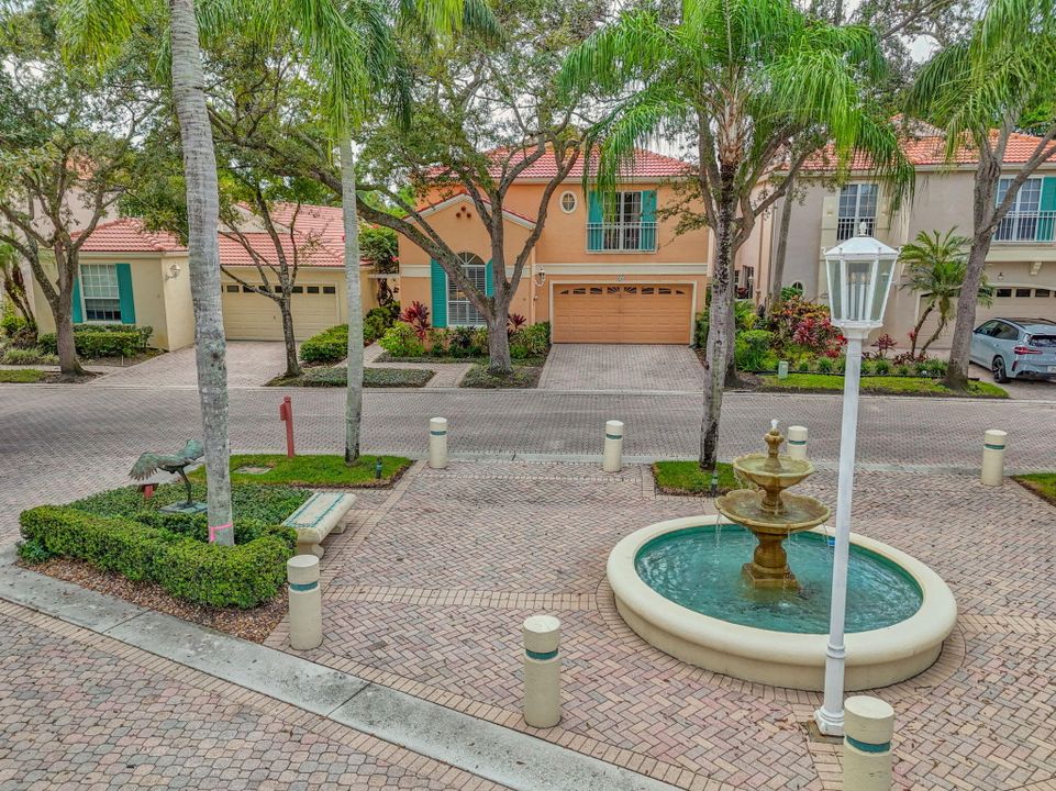 Active With Contract: $759,000 (3 beds, 2 baths, 1831 Square Feet)