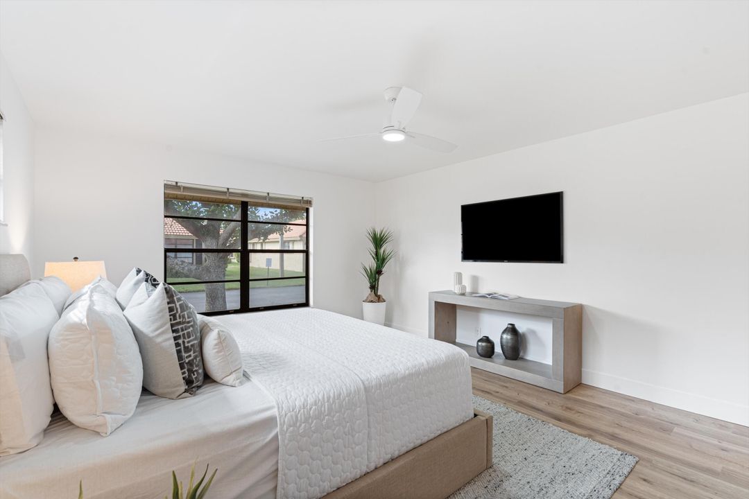 En Venta: $310,000 (2 camas, 2 baños, 1404 Pies cuadrados)