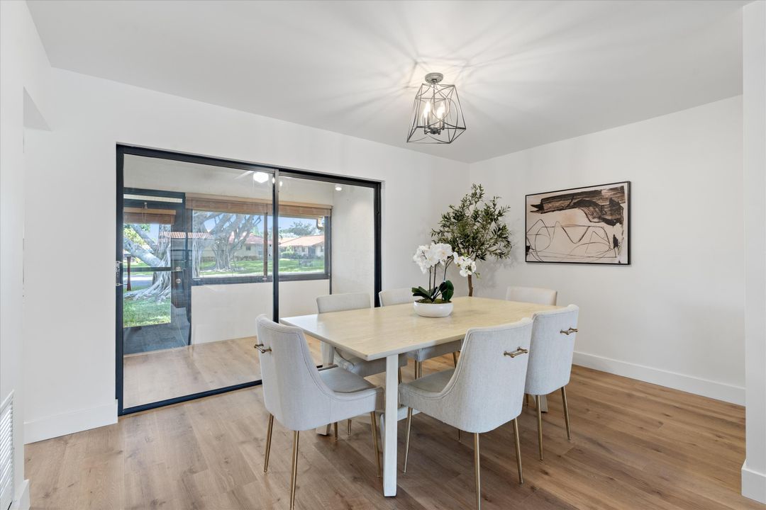 En Venta: $310,000 (2 camas, 2 baños, 1404 Pies cuadrados)