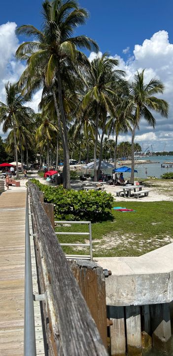 En Renta: $2,400 (2 camas, 2 baños, 1100 Pies cuadrados)