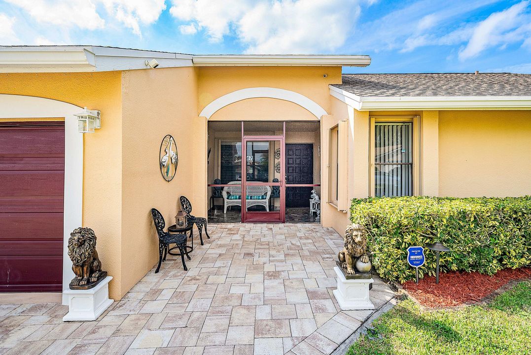 待售: $695,000 (3 贝兹, 2 浴室, 1766 平方英尺)