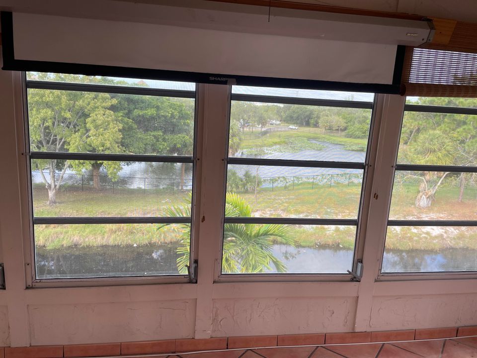 En Venta: $72,000 (2 camas, 2 baños, 994 Pies cuadrados)