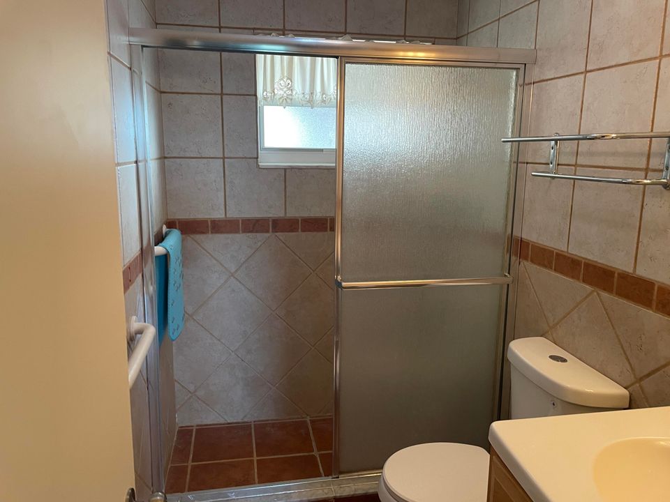 En Venta: $72,000 (2 camas, 2 baños, 994 Pies cuadrados)