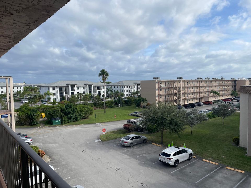 En Venta: $72,000 (2 camas, 2 baños, 994 Pies cuadrados)