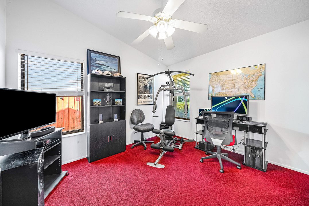 待售: $695,000 (3 贝兹, 2 浴室, 1766 平方英尺)