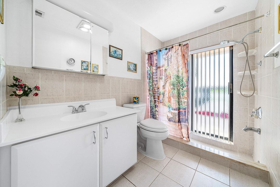 待售: $695,000 (3 贝兹, 2 浴室, 1766 平方英尺)