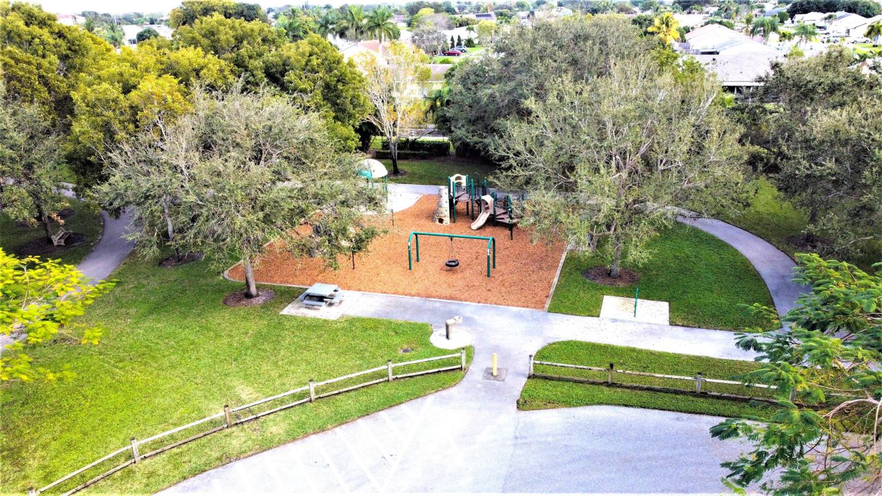 待售: $695,000 (3 贝兹, 2 浴室, 1766 平方英尺)