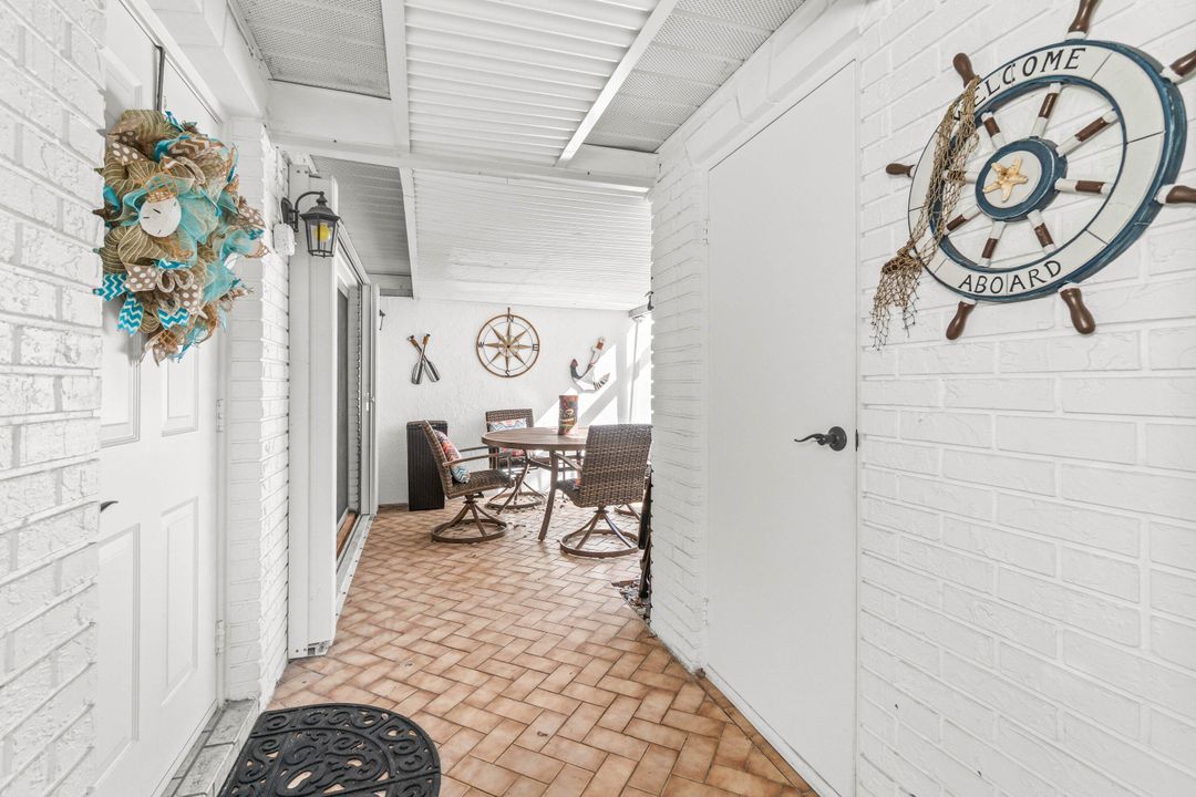 En Venta: $249,000 (2 camas, 2 baños, 1238 Pies cuadrados)