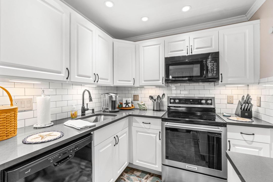 En Venta: $249,000 (2 camas, 2 baños, 1238 Pies cuadrados)