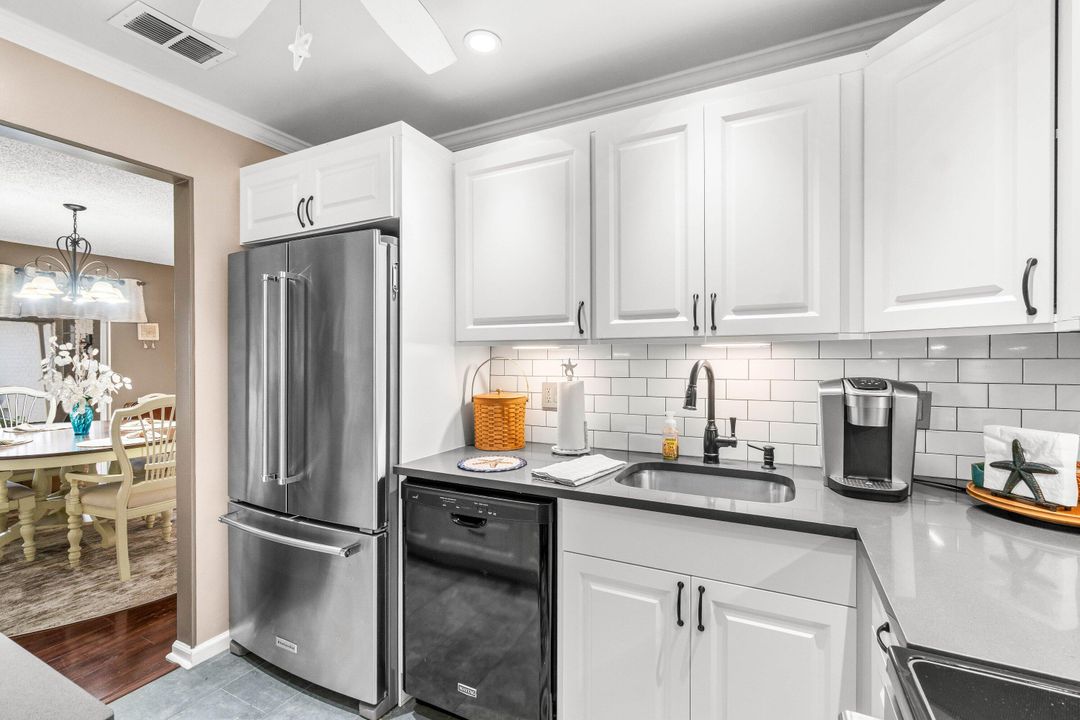 En Venta: $249,000 (2 camas, 2 baños, 1238 Pies cuadrados)