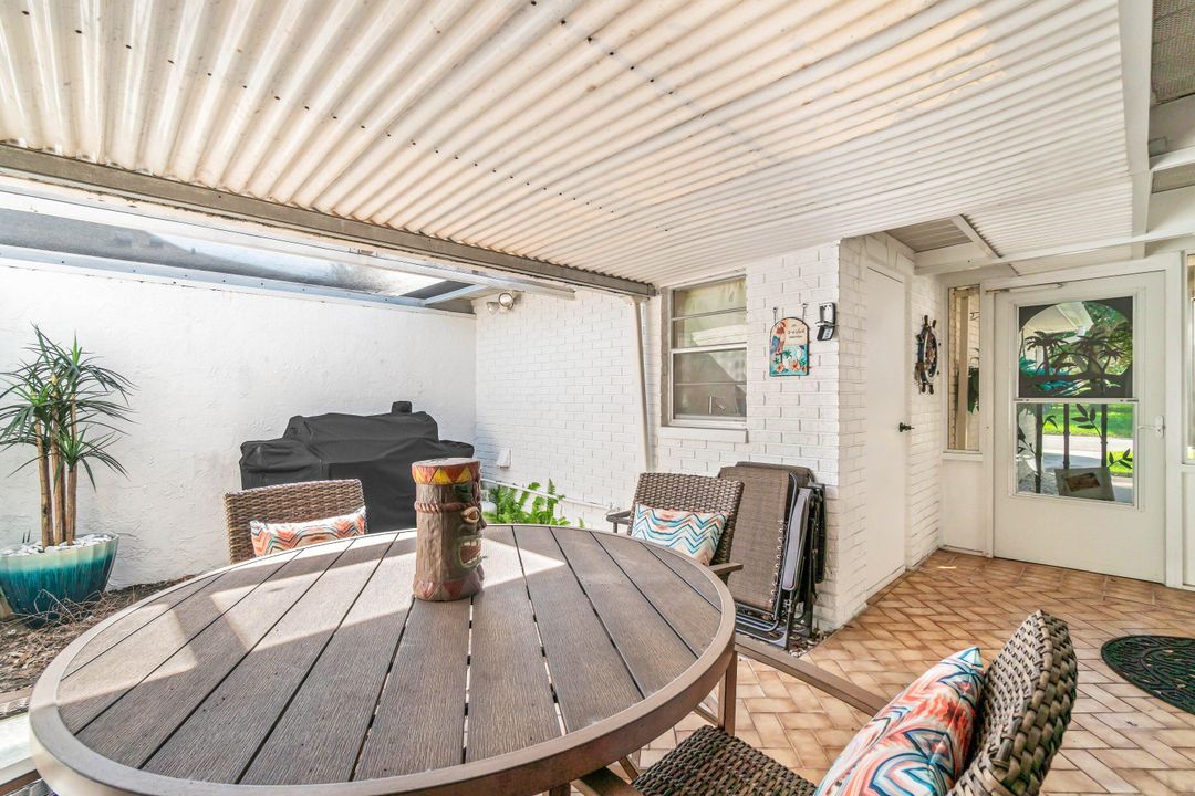 En Venta: $249,000 (2 camas, 2 baños, 1238 Pies cuadrados)