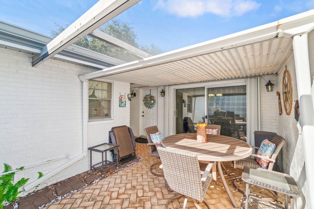 En Venta: $249,000 (2 camas, 2 baños, 1238 Pies cuadrados)