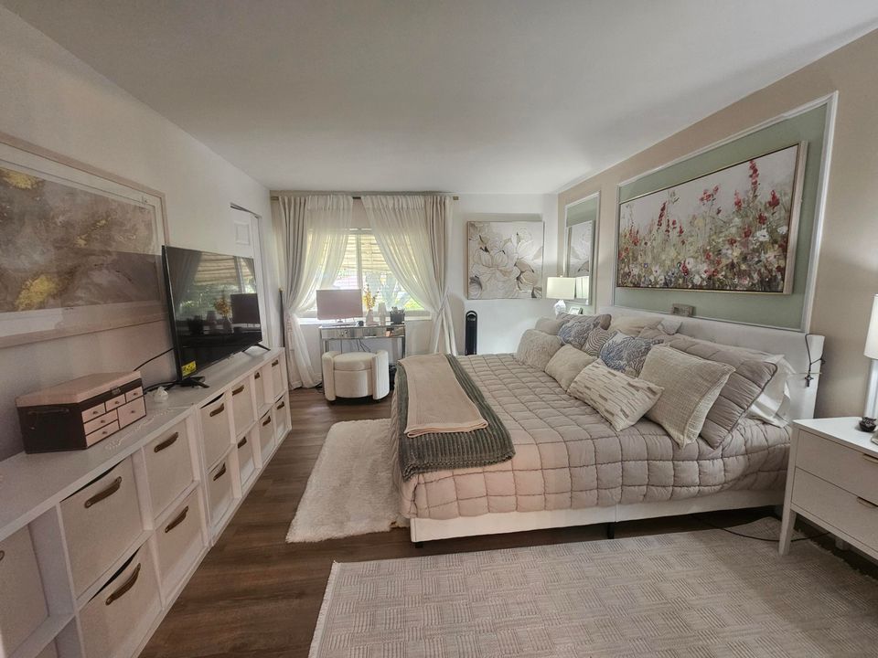 En Venta: $210,000 (2 camas, 1 baños, 935 Pies cuadrados)