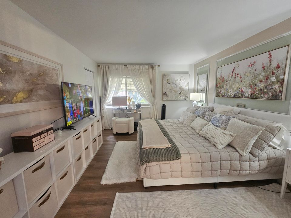 En Venta: $210,000 (2 camas, 1 baños, 935 Pies cuadrados)