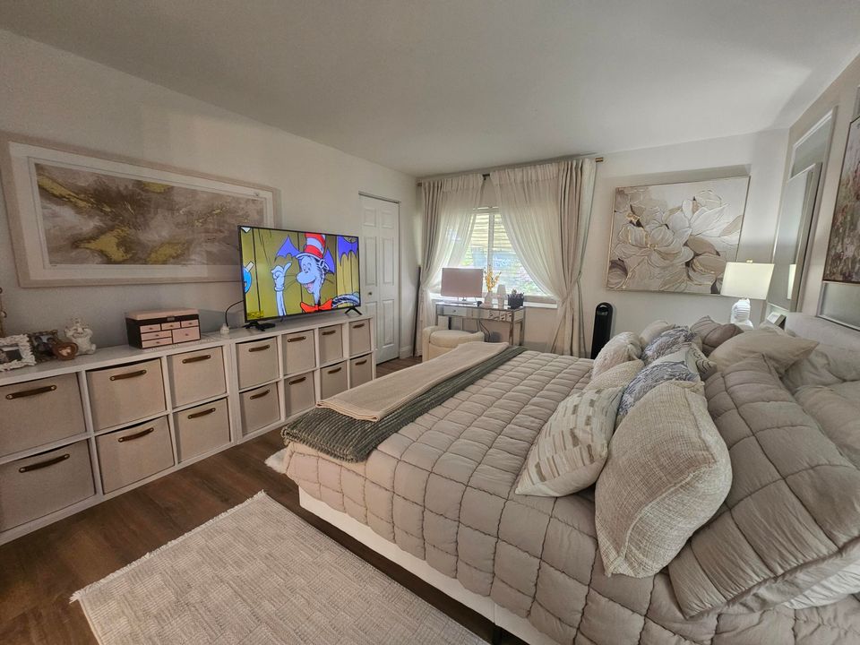 En Venta: $210,000 (2 camas, 1 baños, 935 Pies cuadrados)