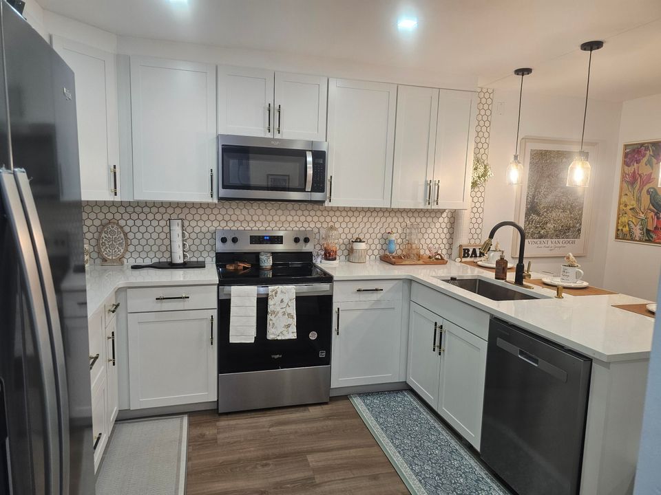 En Venta: $210,000 (2 camas, 1 baños, 935 Pies cuadrados)